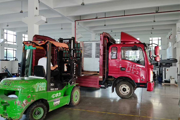 120kW and 600kW DC charging piles
